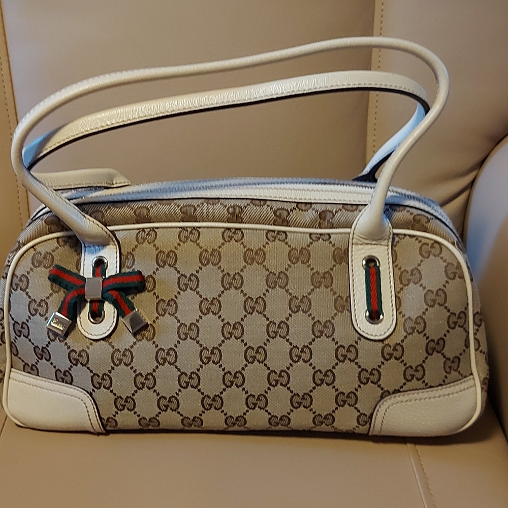 Gucci handle bag